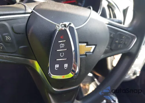 2018 Chevrolet Malibu Lt z USA, uszkodzony, nr VIN 1G1ZD5ST3JF160347